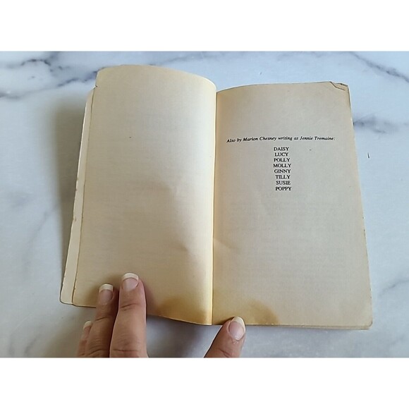 A Regency Romance Sally Marion Chesney Writing As Jennie Tremaine Paperback - Picture 3 of 10